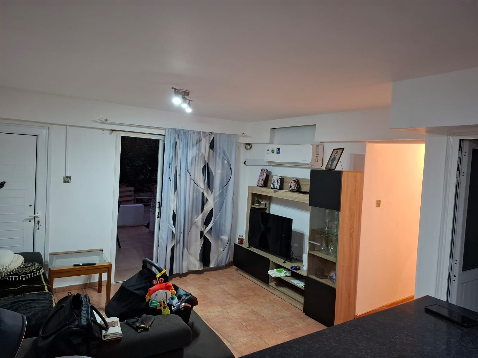 Apartment in Livadia - view 1