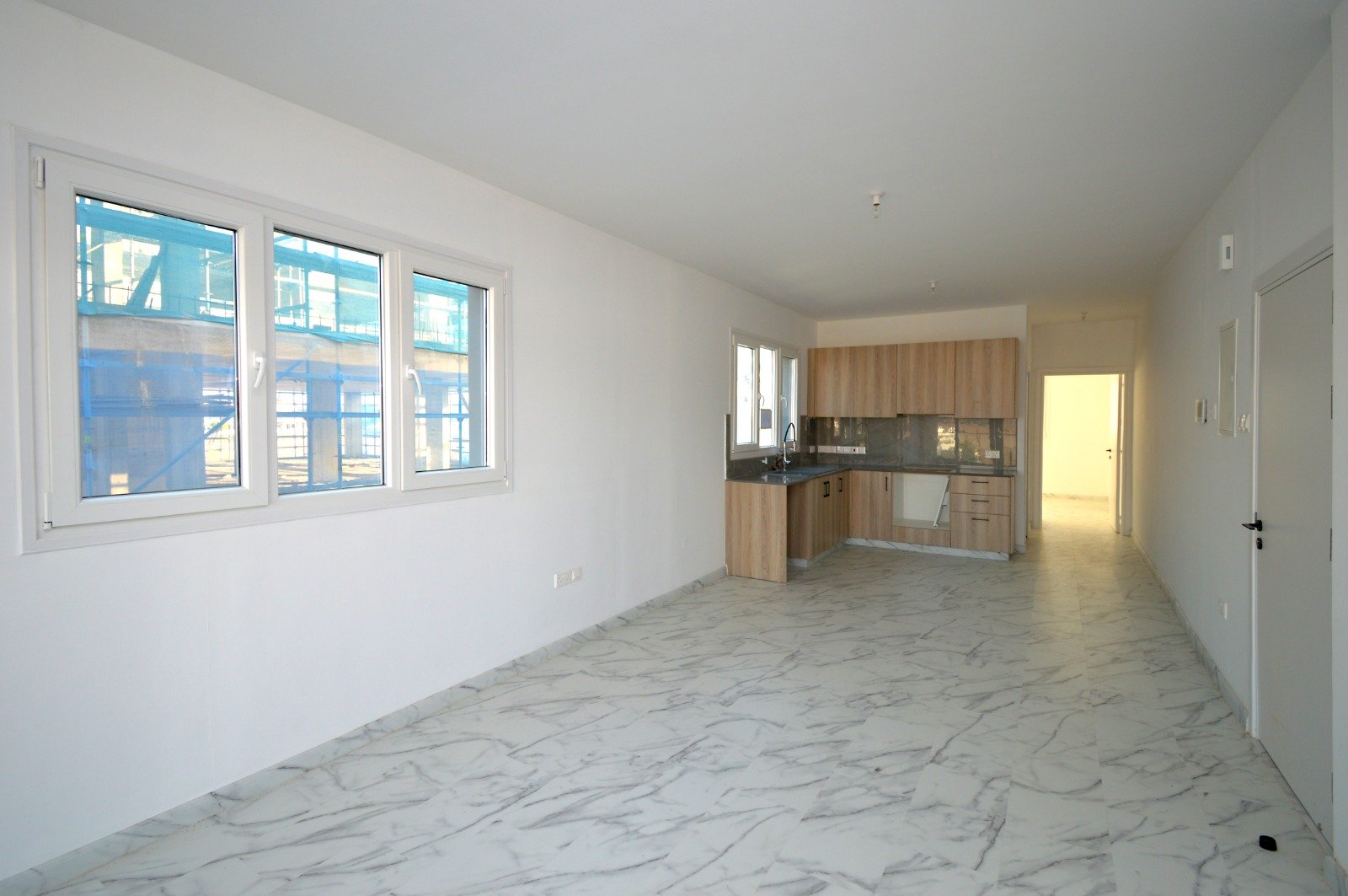 Apartment in Kamares - Image 2