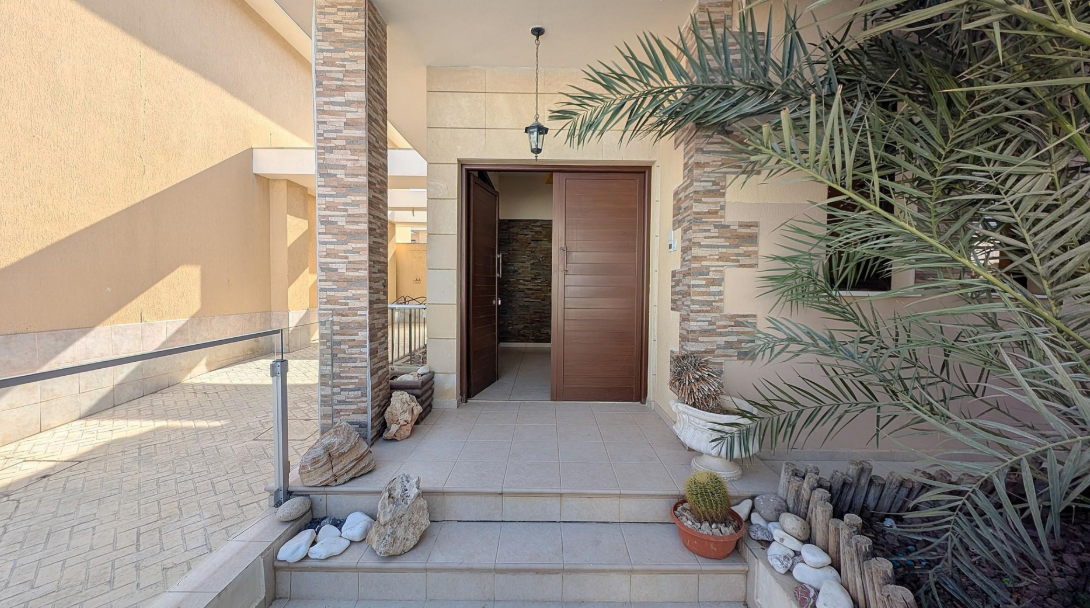 House in Oroklini - Image 2