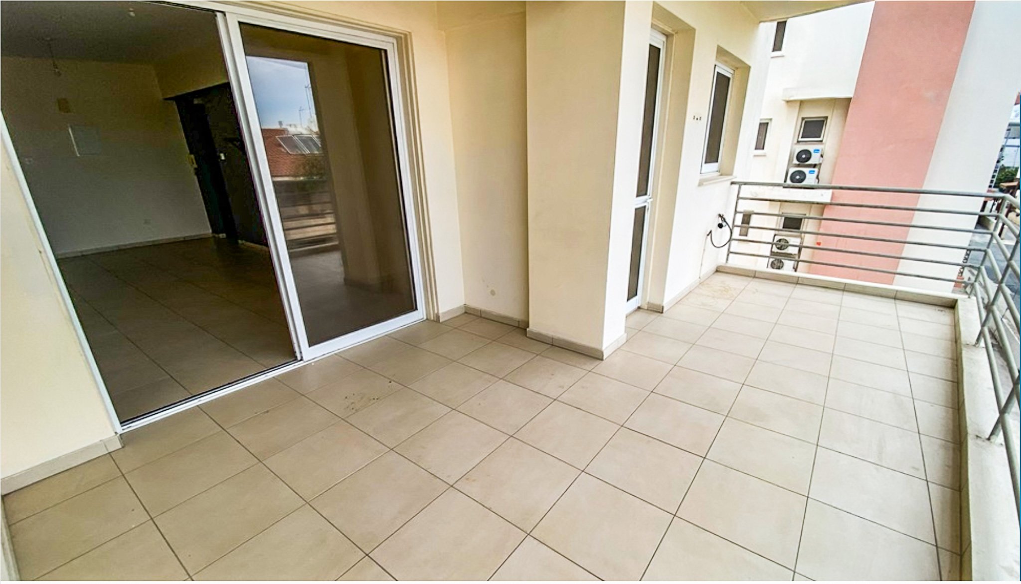 Apartment in Larnaca - Image 5