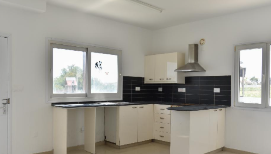 House in Sotira - Image 3