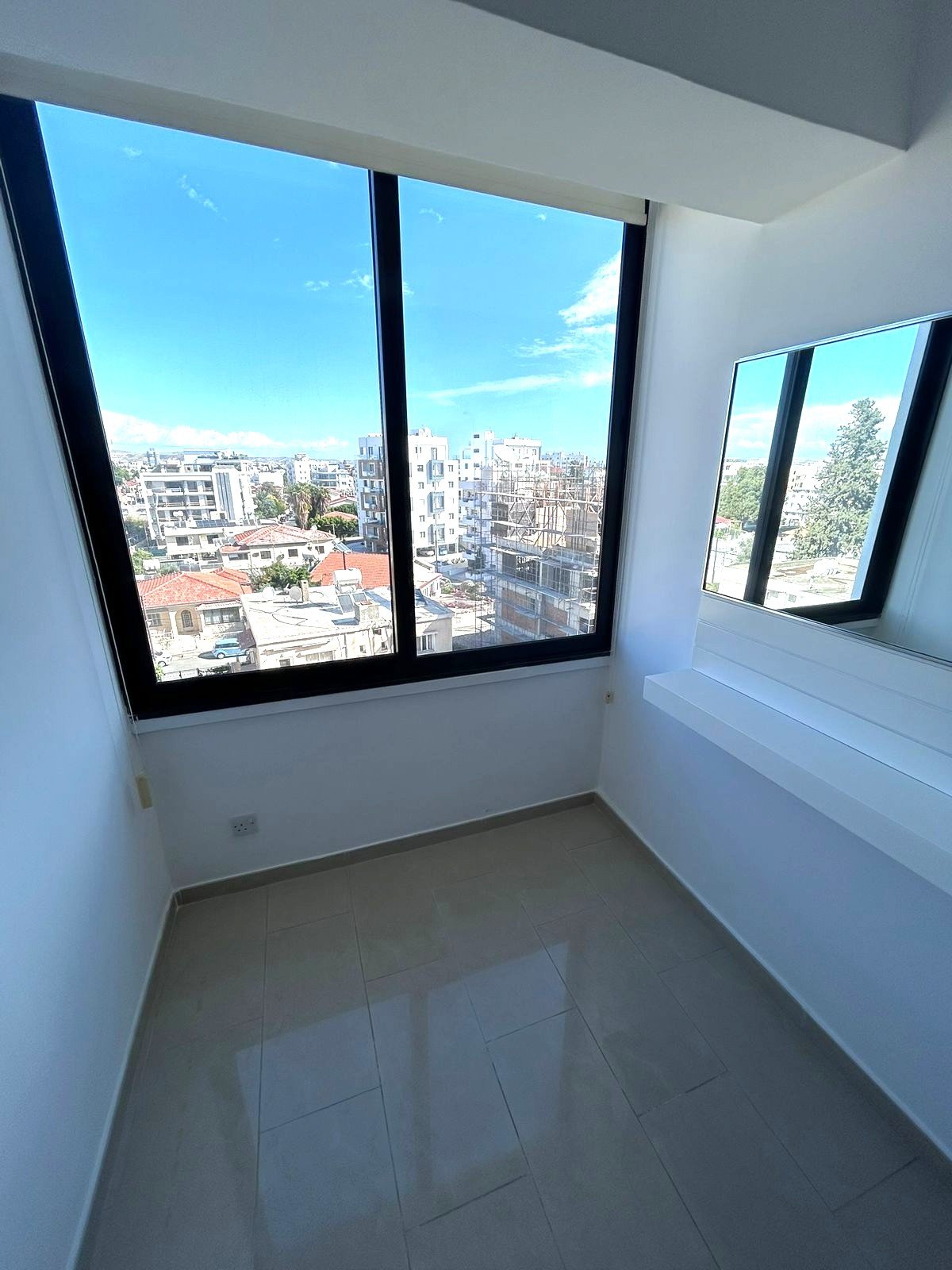Apartment in Larnaca - Image 3