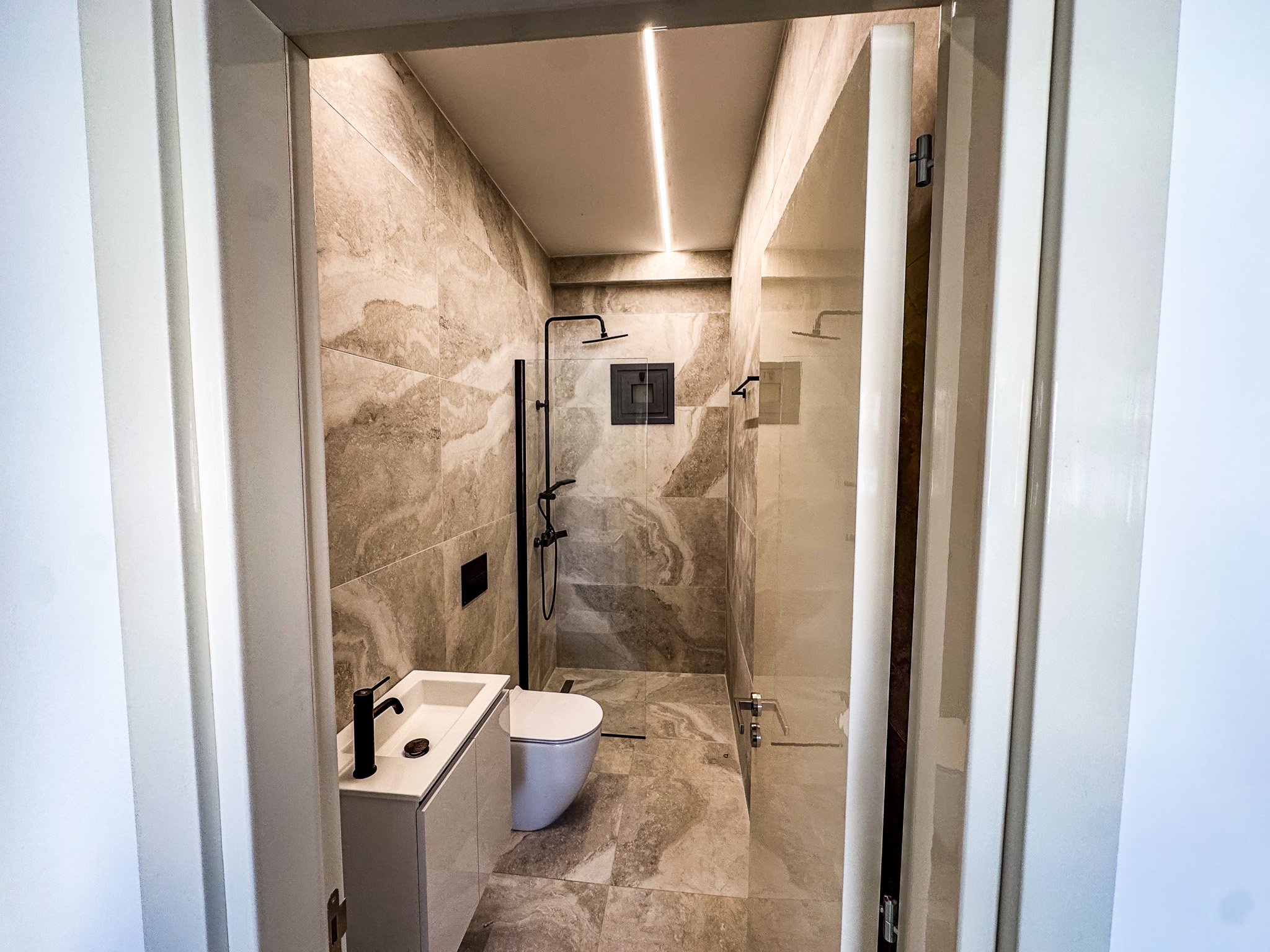 Apartment in Chrysopolitissa - Image 5