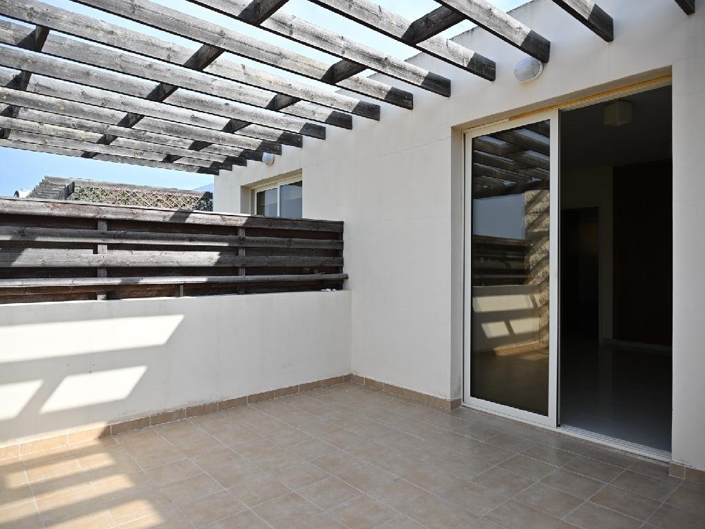 Apartment in Paralimni - Image 3